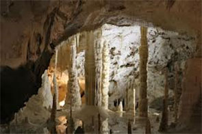 GROTTE DI FRASASSI 60 KM